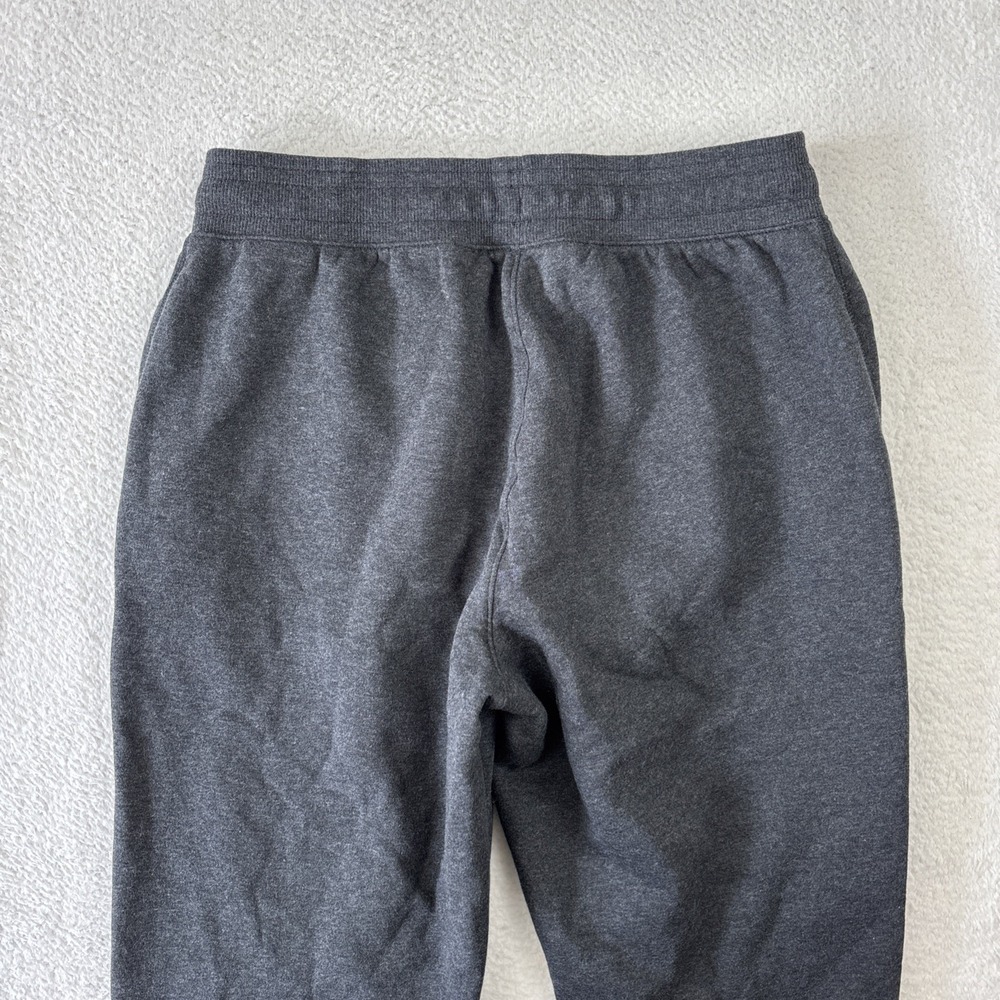 NEW UNDER ARMOUR Mens 'Hustle Fleece Joggers' Large Gray Sweatpants Knit Tapered - Picture 13 of 13